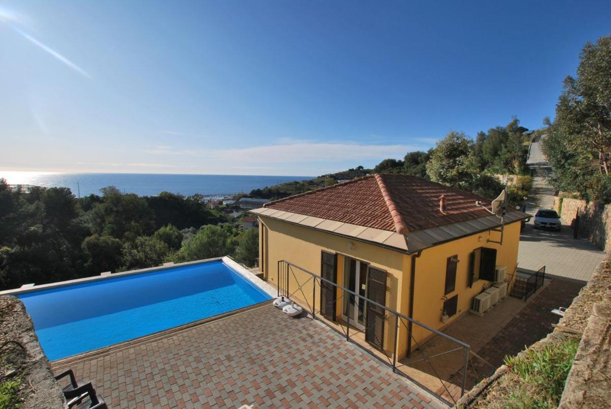 Villa Del Mare Ligure Elvezia Santo Stefano al Mare Dış mekan fotoğraf